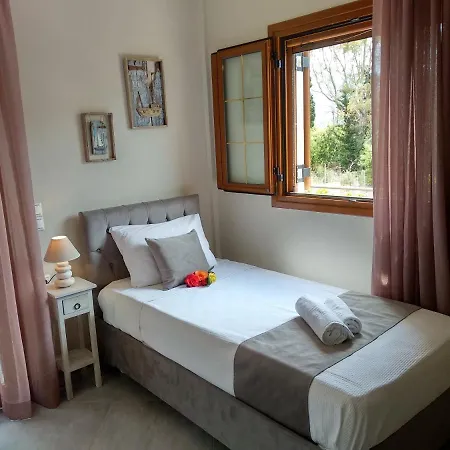 別荘 Cephalonian Countryside