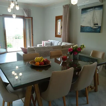 Cephalonian Countryside 別荘 Divarata